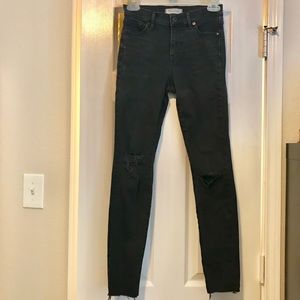 Madewell 9” High Rise Skinny Jean in Black Sea